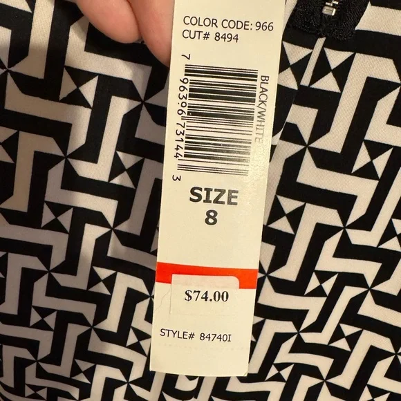 NWT Tiana B. Black and White Patterned Dress SIZE: 8 #CL - Picture 9 of 9